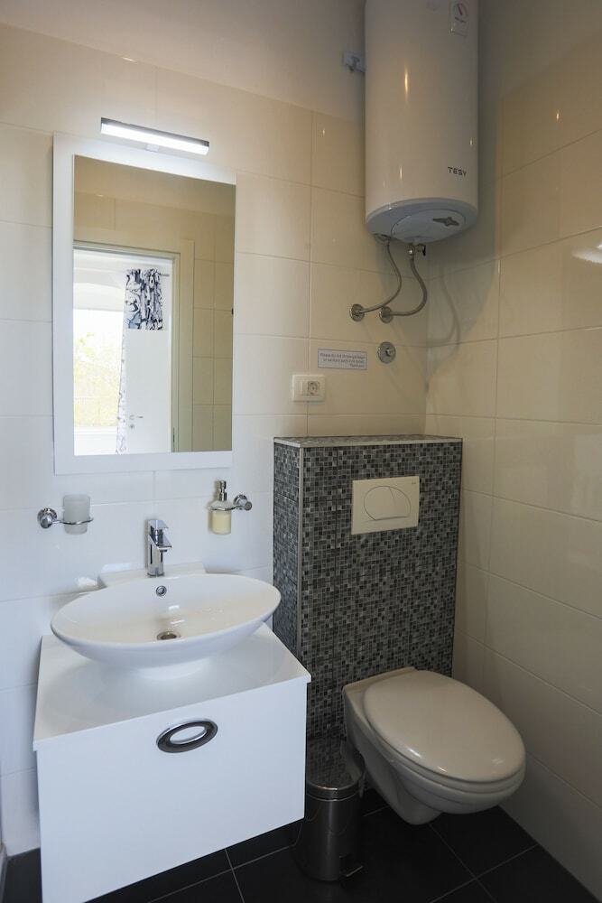 Hostal Nirvana Rooms Split