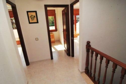 Santa Susanna Villa Sleeps 10 Wifi