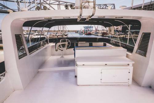 Motor Yacht Boatel