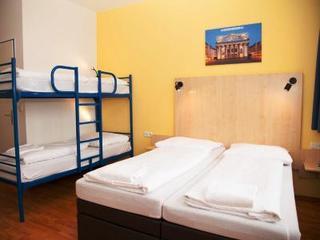 Hotel A&O Aachen Hauptbahnhof