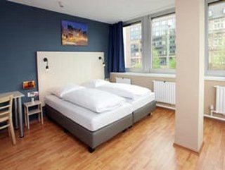 Hotel A&O Aachen Hauptbahnhof