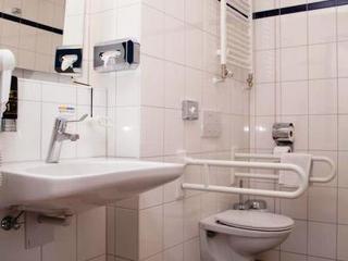 Hotel A&O Aachen Hauptbahnhof