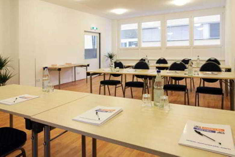 Hotel A&O Aachen Hauptbahnhof