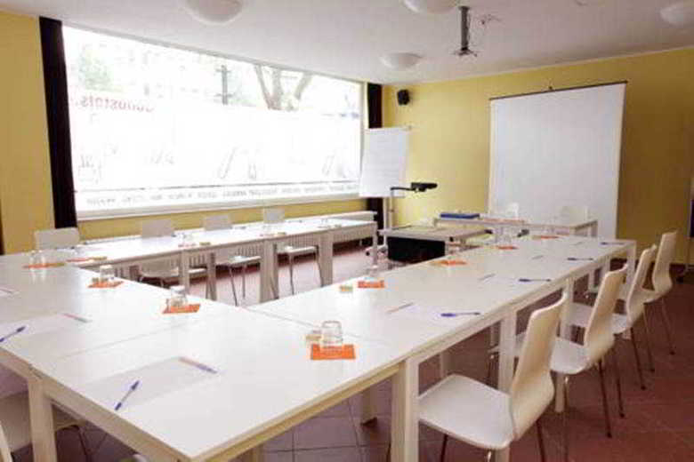 Hotel A&O Aachen Hauptbahnhof