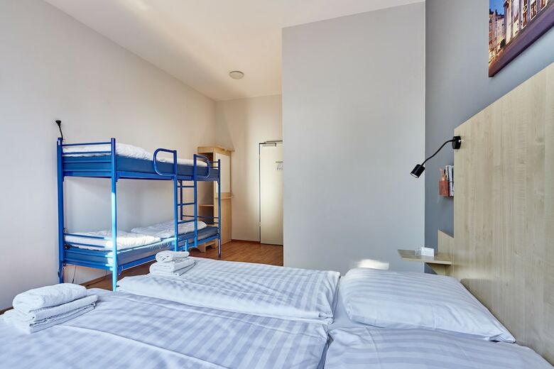 Hotel A&O Aachen Hauptbahnhof