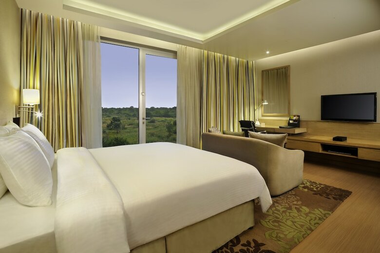 Hotel Double Tree Suites By Hilton Bangalore