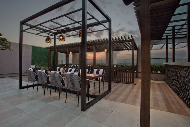 Hotel Double Tree Suites By Hilton Bangalore