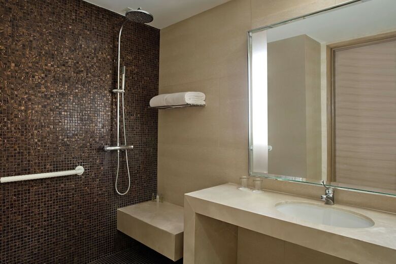 Hotel Double Tree Suites By Hilton Bangalore