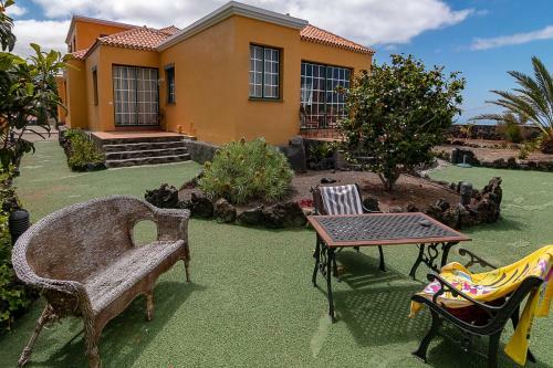 Villa Dichosa
