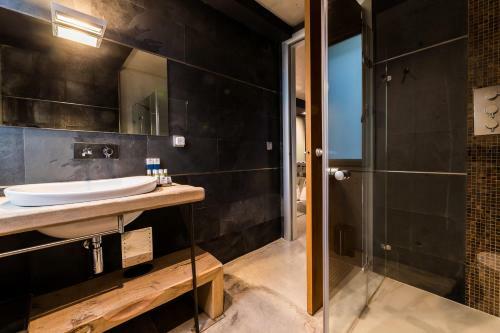 Villa Borobil: Heated Pool, Barbecue & Gardens