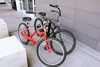 The Hotel At Kirkwood Center