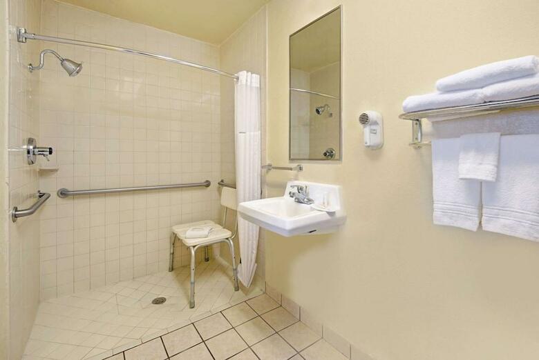 Hotel Super 8 El Paso Airport