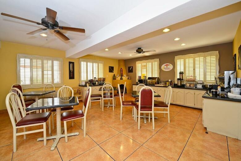 Hotel Super 8 El Paso Airport
