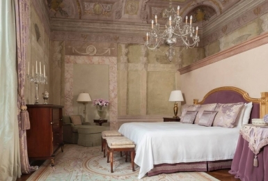 Hotel Four Seasons (trad Jnr Suite)