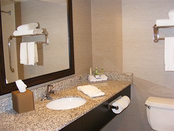 Hotel Holiday Inn Express Fredericksburg Southpoint