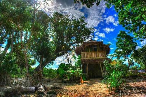 Hotel Hideaway Paradise Beach Bungalows