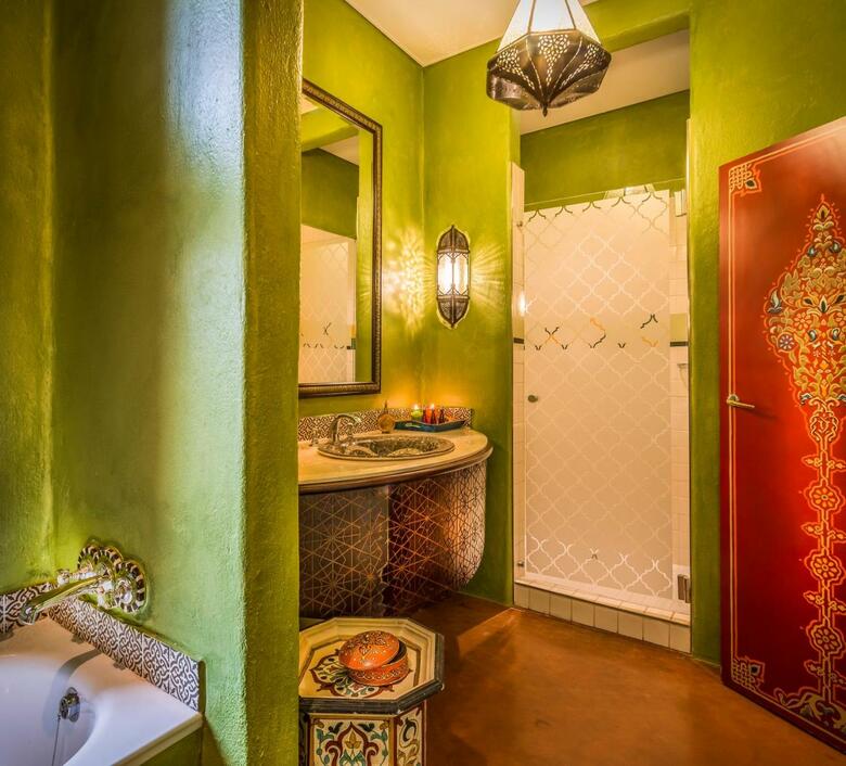 Hotel Avani Victoria Falls Resort