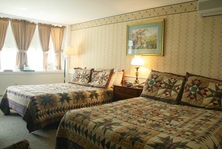 Hotel Christmas Farm Inn & Spa