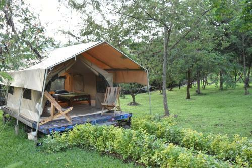 Albergue Red Rocks Rwanda - Campsite & Guesthouse