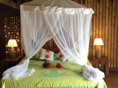Hostal Taoahere Beach House