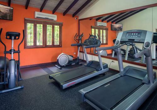 Sugar Cane Club Hotel & Spa
