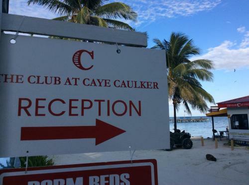 Hotel Popeye's Beach Resort