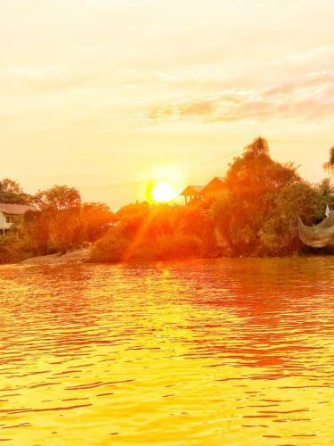 St 63 Home Stay & Tour Kampong Khleang