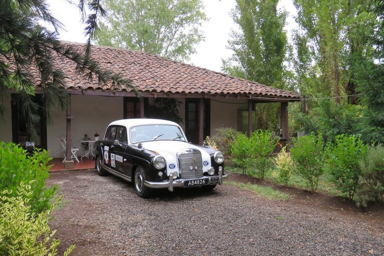 Hotel La Casa De Adobe Natural Y M�s