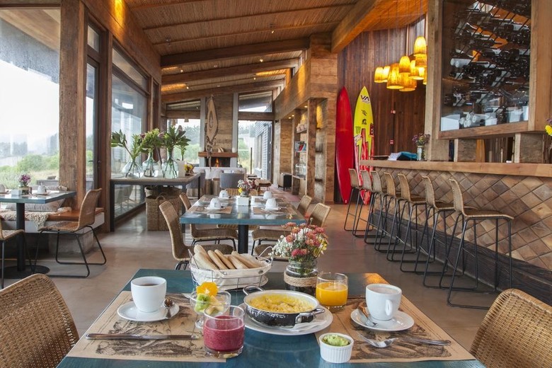 Lodge Hotel Alaia