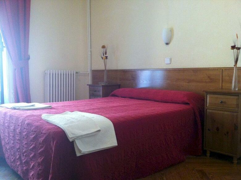 Hostal Aresol