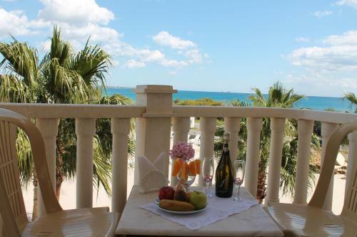 Exotic Hotel & Spa