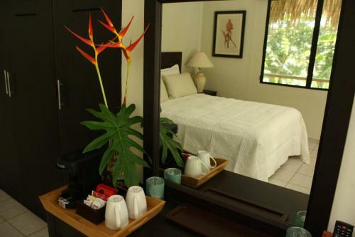 Paraiso Escondido Hotel Villas & Resort