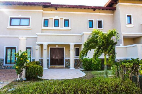 Villa Ocean Caribbean House Ro009