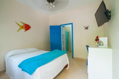 Blue Waters Hotel And Apartments