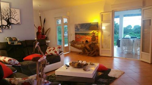 Les Villas Cr�oles De Sainte-anne