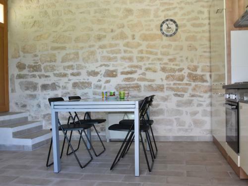 Villa Holiday Home Saint-jean-de-maru�jols-et-av�jan