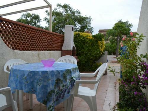 Apartment Lamparos