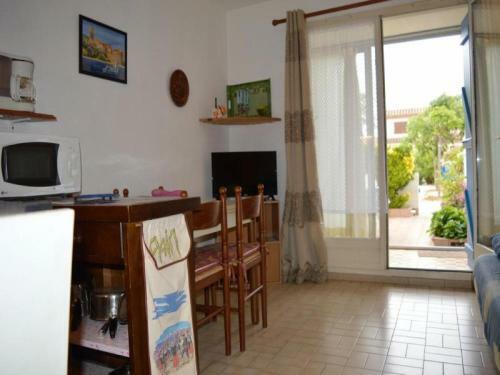 Apartment Lamparos