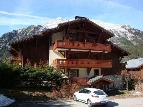 Apartment Style Montagne Avec Agr�able Balcon 1