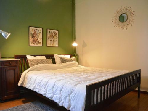 Spacious Holiday Home In Anhee With Private Terrace