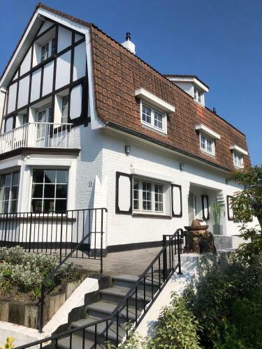 Villa Fernley