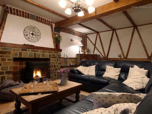 Charming Holiday Home In Mettet With Garden