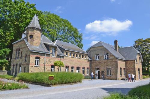 Hotel Domaine De Ronchinne - Ch�teau De La Poste