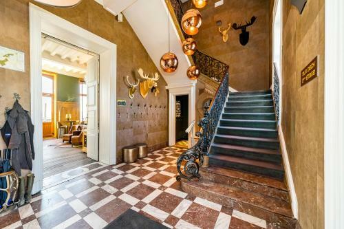 Hotel Domaine De Ronchinne - Ch�teau De La Poste