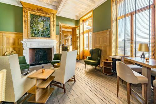 Hotel Domaine De Ronchinne - Ch�teau De La Poste