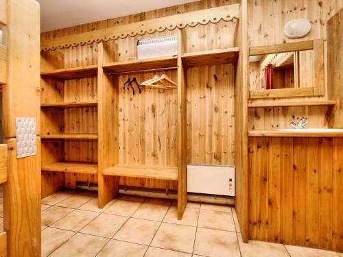 Vibrant Holiday Home In Durbuy With Garden