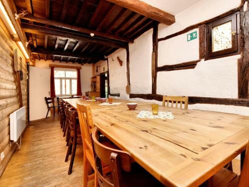 Vibrant Holiday Home In Durbuy With Garden