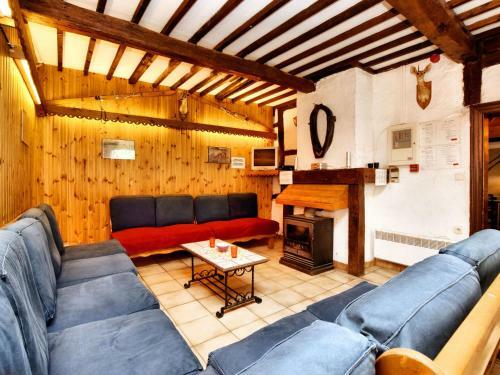 Vibrant Holiday Home In Durbuy With Garden