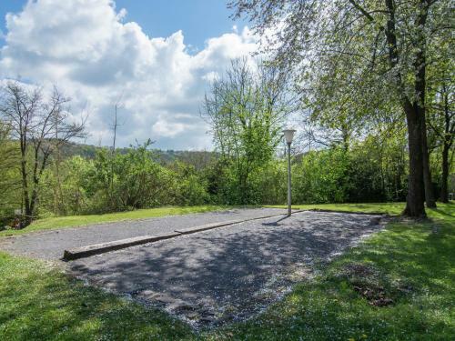 Lovely Bungalow In Waulsort With Swimming Pool