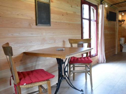 Cozy Mobile Home In Vresse-sur-semois With Terrace